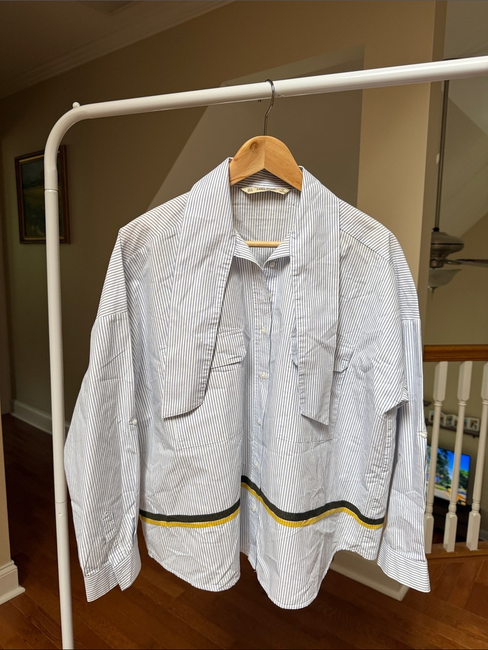 ZARA oversized striped poplin shirt with neck tie and contrasting trims - Picture 3 of 9